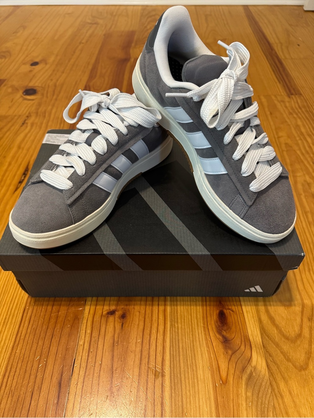Adidas Sneakers Men’s Grand Court Alpha 00s Shoes Gray JR0542 Men’s Size 11